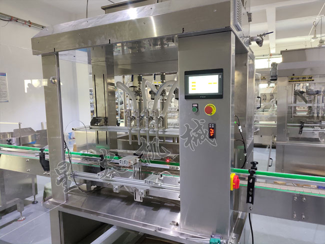 �ɶ����w���b�C����