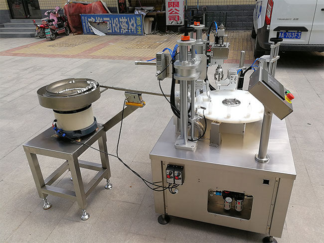 СӋ(j��)��Һ�w���b�C(j��)�O(sh��)�䌍(sh��)��