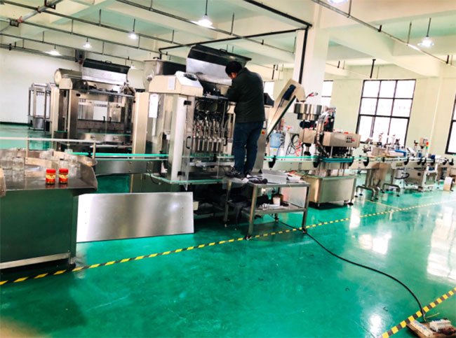 ���K�N���{(di��o)�Ϲ��b�C(j��)���ƏS���O(sh��)��չʾ